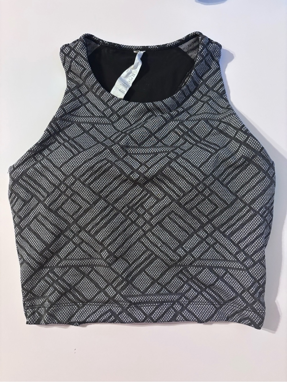 MONDETTA Women's Black and Gray Patterned Crop Tank Top